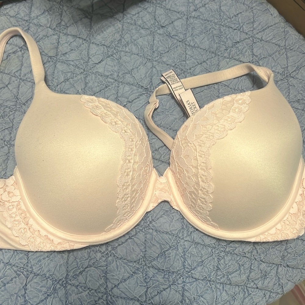Victoria’s Secret perfect shape 36C pale pink